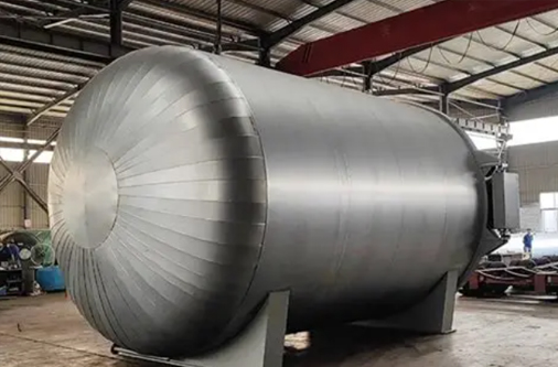 Aluminum pressure tank