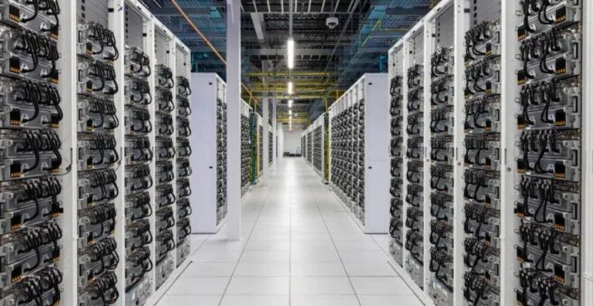 Data center server aisle