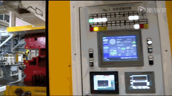 High-speed servo press line control station