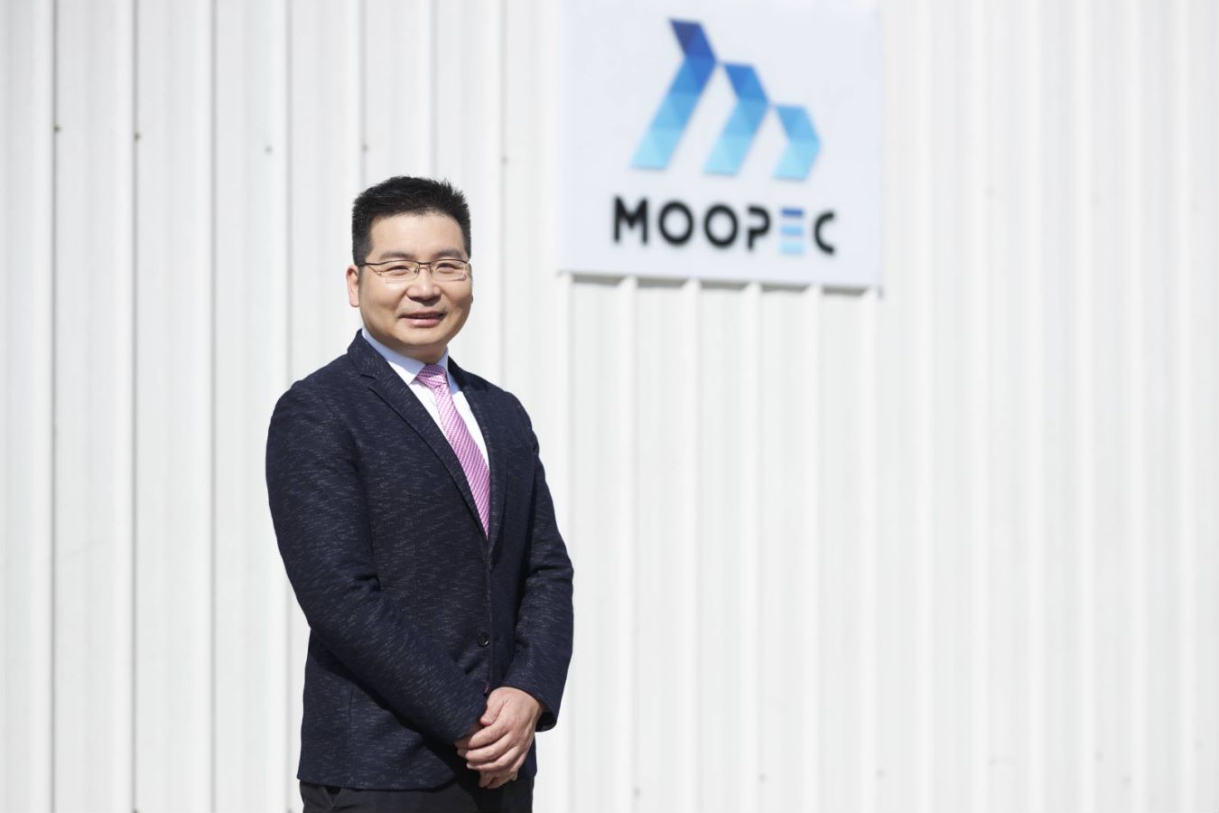 Huang Qian, MOOPEC founder
