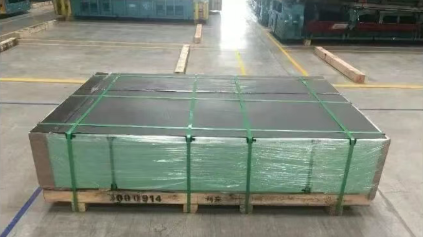 Lifting easily causes distortion