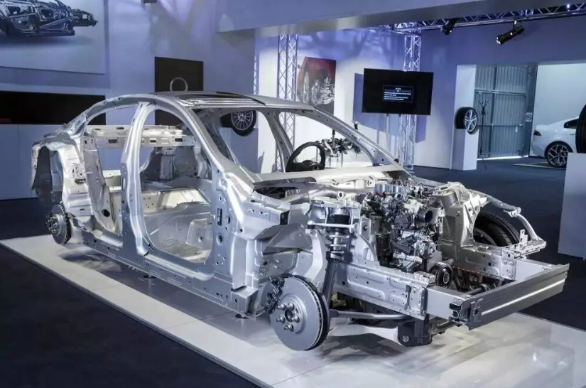 Lightweight all-aluminum body-in-white on display
