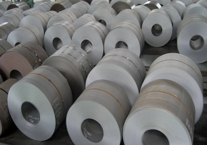 DD11 steel coils in warehouse